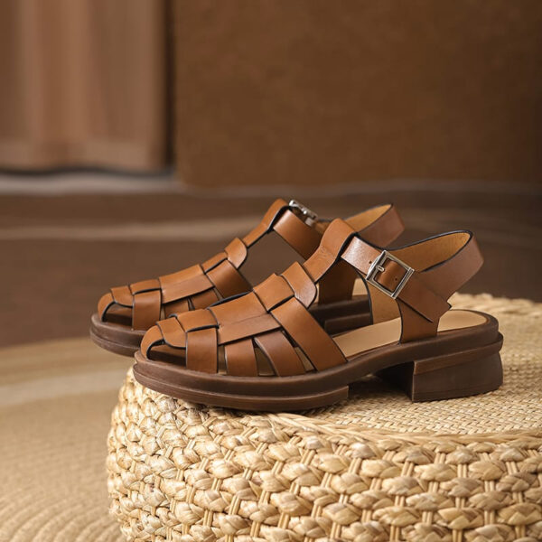 Nolo sandal