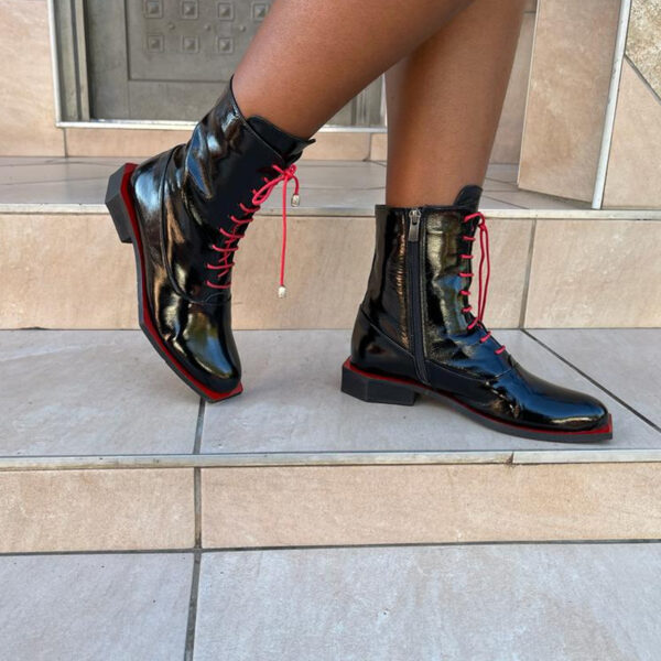 Thobile Boots