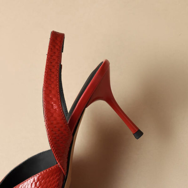 Finky Heels - Image 2